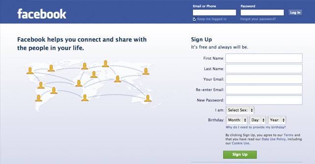 03-facebook-homepage-Flat-Design-Aesthetic-Skeumorphism-style-interface-discussion-which-better.png